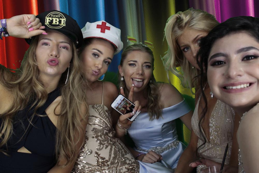 Silvermere Notre Dame  | View more photos from the event at gallery.myphotoboothexperience.co.uk/u/MyPhotoBoothExperienceLtd/Silvermere-Notre-Dame